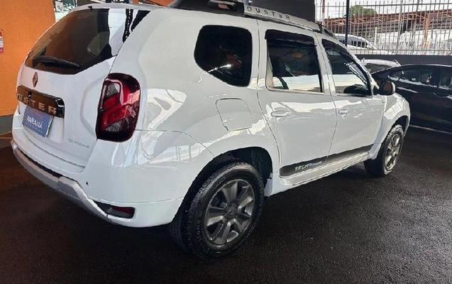imagem-https://www.socarrao.com.br/sc-vehicle-images-prod/3646139/1788543882043-7316482_4_B_410f3cd905.jpeg