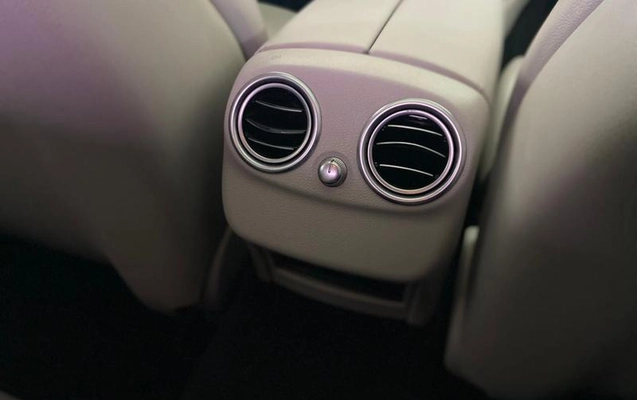 imagem-https://www.socarrao.com.br/sc-vehicle-images-prod/3646140/1789068373354-8450624_6_B_95e78a2add.jpeg