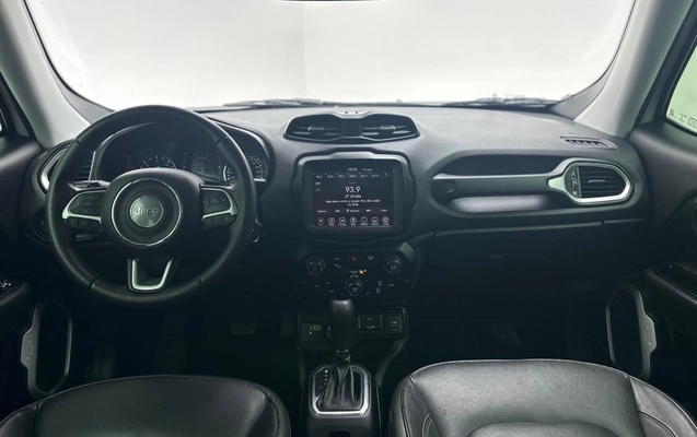 imagem-https://www.socarrao.com.br/sc-vehicle-images-prod/3646202/1788544225990-9c17be172be64461ba97473ef4a9f4fd_1749902670980.jpg