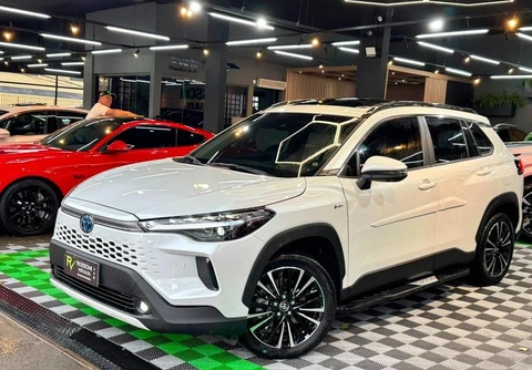 Toyota Corolla Cross 2026 Branco — foto 1 de 3