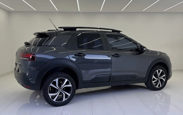 imagem-https://www.socarrao.com.br/sc-vehicle-images-prod/3646407/1788544514946-vehicle_image_1788542588_4b468de80646b108edb999c45c36165a.jpeg