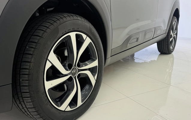 imagem-https://www.socarrao.com.br/sc-vehicle-images-prod/3646407/1788544514951-vehicle_image_1788542604_ba1b8281da6ec3faff6f46098767cc33.jpeg