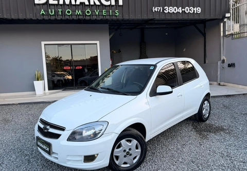 Chevrolet Celta 2015 Branco — foto 1 de 3