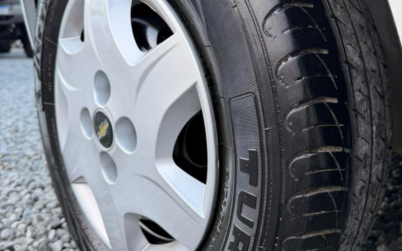 imagem-https://www.socarrao.com.br/sc-vehicle-images-prod/3646453/1788544578644-Mjg0MmQzMDgtMDNmNy00OTcxLWE1OTYtNDk5YTM2Mzk5YmI0LmpwZWc.jpeg