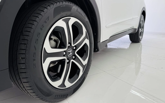 imagem-https://www.socarrao.com.br/sc-vehicle-images-prod/3646503/1788544707482-vehicle_image_1788469068_e39c42c3e47ac837845ff74fa34875d3.jpeg