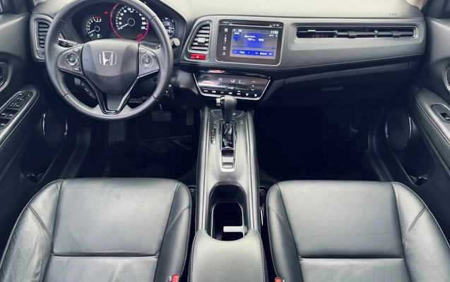 imagem-https://www.socarrao.com.br/sc-vehicle-images-prod/3646503/1788544707489-vehicle_image_1788469077_cd9bef8e053bd2ab58b8f94e0f9567b0.jpeg