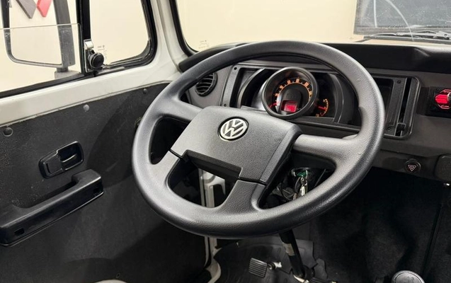 imagem-https://www.socarrao.com.br/sc-vehicle-images-prod/3646601/1788545702376-8431075_9_B_1c564f76a7.jpeg