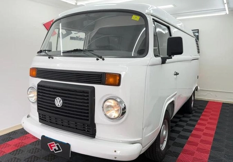 Volkswagen Kombi 2008 Branco — foto 1 de 3
