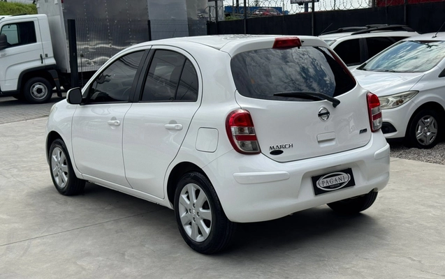 imagem-https://www.socarrao.com.br/sc-vehicle-images-prod/3646728/1788545813004-003_44ecda4a0903e92e09c170615178e5bf.jpeg