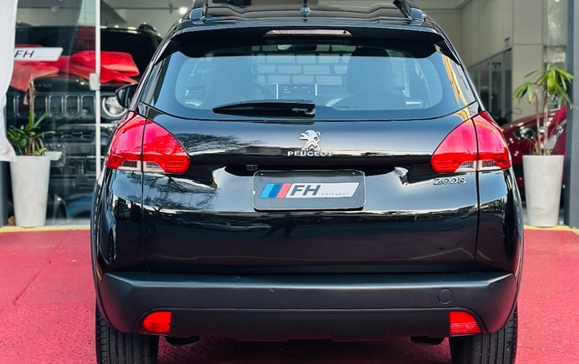 imagem-https://www.socarrao.com.br/sc-vehicle-images-prod/3646787/1789733125831-gb-635747f.jpeg