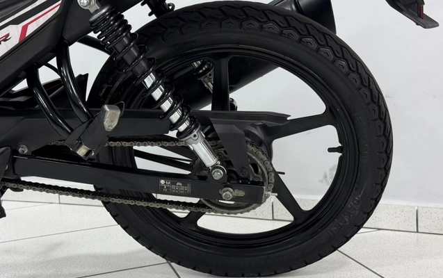 imagem-https://www.socarrao.com.br/sc-vehicle-images-prod/3646811/1788545993806-V2hhdHNBcHAgSW1hZ2UgMjAyNi0wOS0wNCBhdCAxMi4yNy4wMCAoMykuanBlZw.jpeg