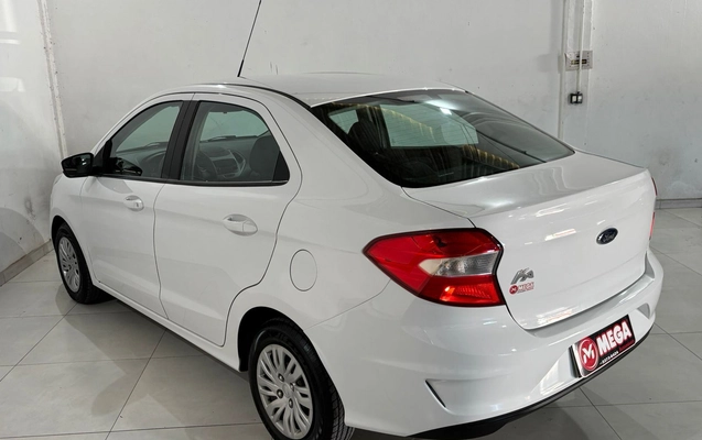 imagem-https://www.socarrao.com.br/sc-vehicle-images-prod/3646922/1788803629469-fdb93786d123495cb299226fb9bec6fe_1788546540488.jpg