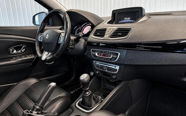 imagem-https://www.socarrao.com.br/sc-vehicle-images-prod/3646923/1788546615414-8450748_5_B_85a2d729c2.jpeg