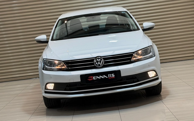 imagem-https://www.socarrao.com.br/sc-vehicle-images-prod/3646924/1788546637261-2RO1zo55GuRS6sfxjlaNI7UdzZxYR2mm.jpg