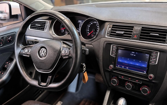 imagem-https://www.socarrao.com.br/sc-vehicle-images-prod/3646924/1788546637266-lv54dh9pVMBFWTI12kgFVu4U1oQIo3PU.jpg