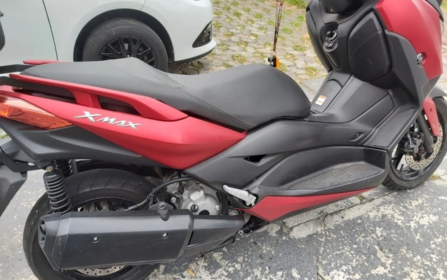 imagem-https://www.socarrao.com.br/sc-vehicle-images-prod/3646946/1788546838518-V2hhdHNBcHAgSW1hZ2UgMjAyNi0wOS0wNCBhdCAxNS4yNi41OSAoMSkuanBlZw.jpeg