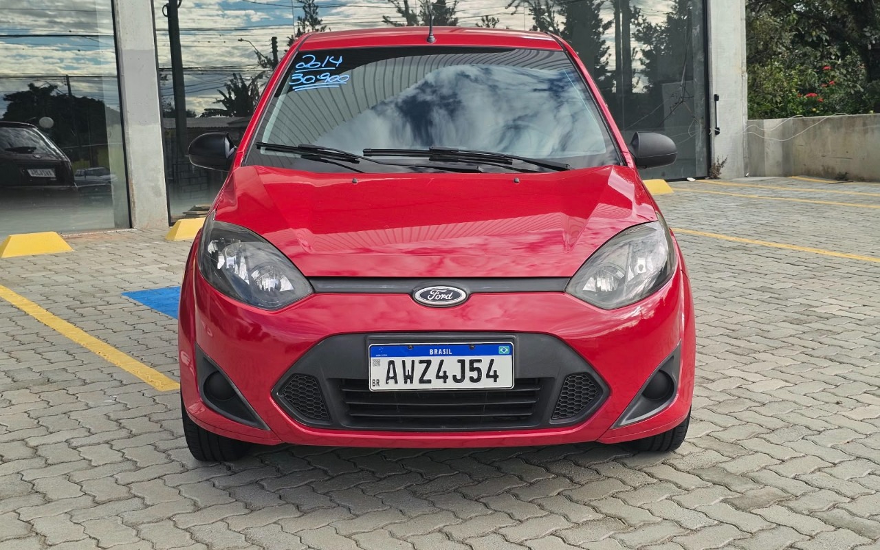 imagem-https://www.socarrao.com.br/sc-vehicle-images-prod/3647053/1788546981347-V2hhdHNBcHAgSW1hZ2UgMjAyNi0wOS0wMyBhdCAxMS41OC4xOCAoMSkuanBlZw.jpeg
