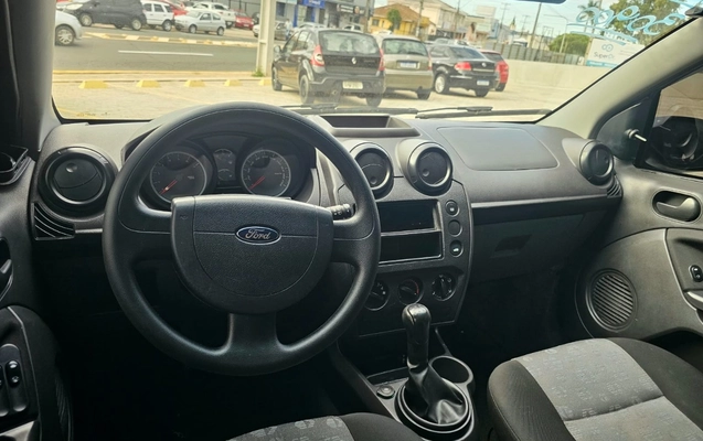 imagem-https://www.socarrao.com.br/sc-vehicle-images-prod/3647053/1788546981969-V2hhdHNBcHAgSW1hZ2UgMjAyNi0wOS0wMyBhdCAxMS41OC4xOSAoMikuanBlZw.jpeg