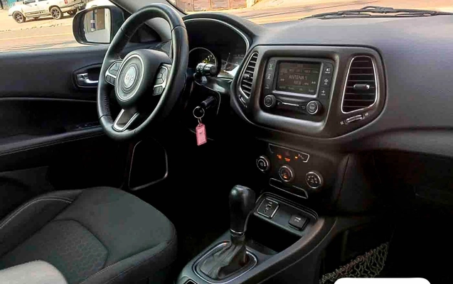 imagem-https://www.socarrao.com.br/sc-vehicle-images-prod/3647103/1789161805043-399c4ffb-92ac-4405-9cb0-225049fd7b79.jpg