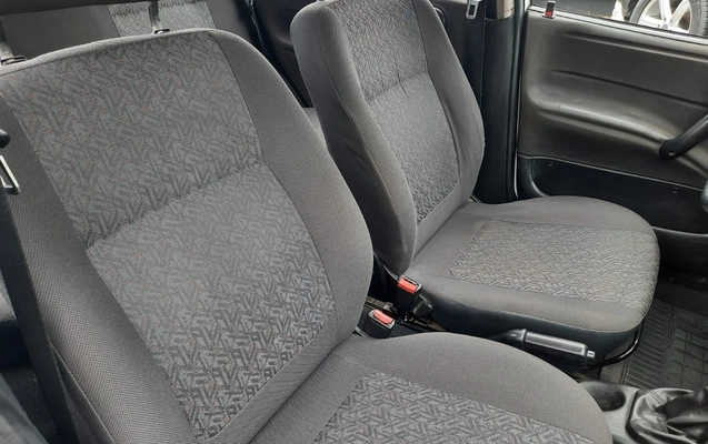 imagem-https://www.socarrao.com.br/sc-vehicle-images-prod/3647121/1788547108317-V2hhdHNBcHAgSW1hZ2UgMjAyNi0wOS0wNCBhdCAxMi4wNi4xMCAoMikuanBlZw.jpeg