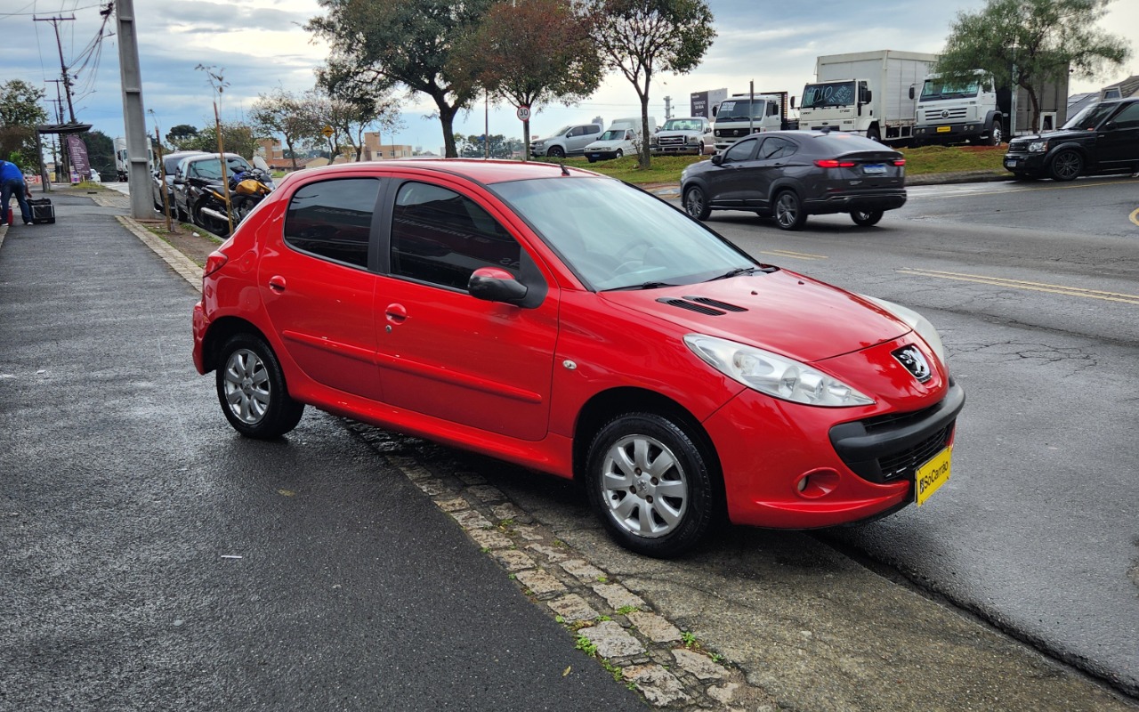imagem-https://www.socarrao.com.br/sc-vehicle-images-prod/3647274/1788547509435-MjAyNjA5MDRfMTUyOTMzLmpwZw.jpg