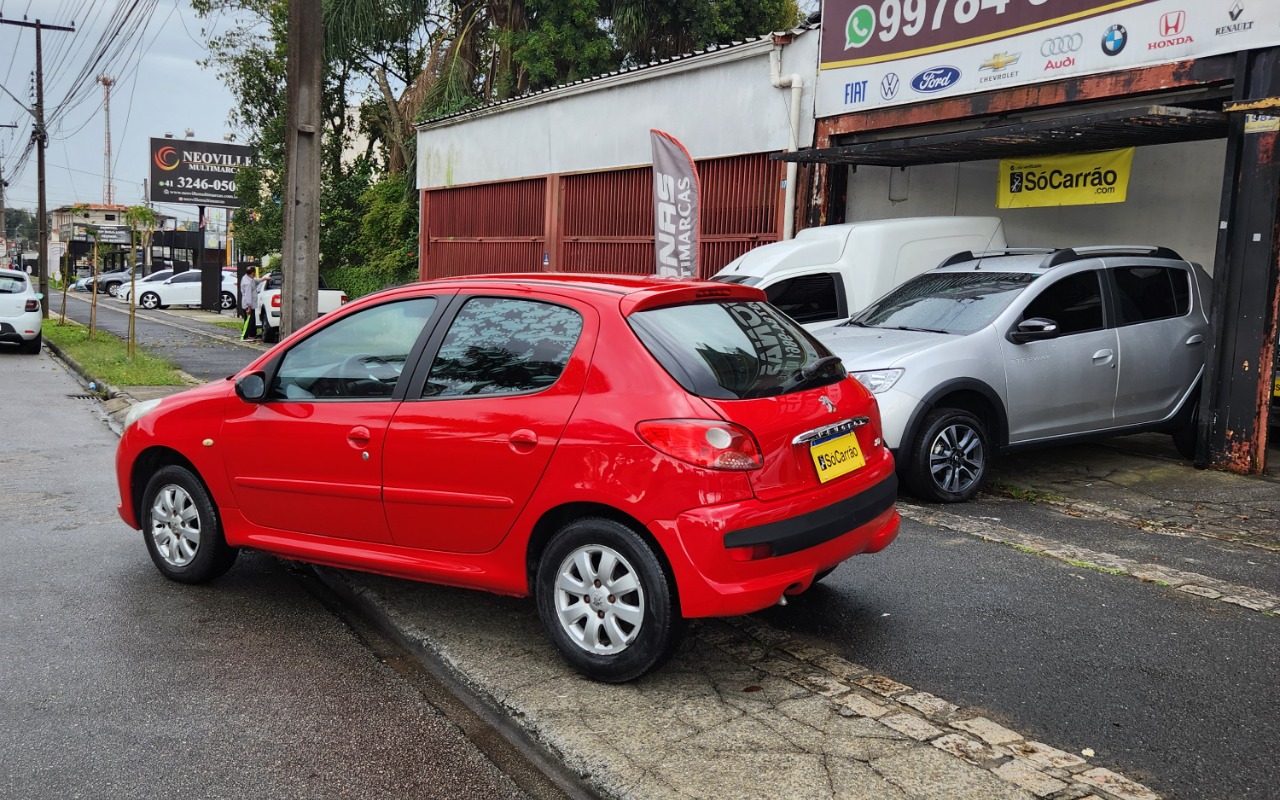 imagem-https://www.socarrao.com.br/sc-vehicle-images-prod/3647274/1788547509630-MjAyNjA5MDRfMTUzMDEyLmpwZw.jpg
