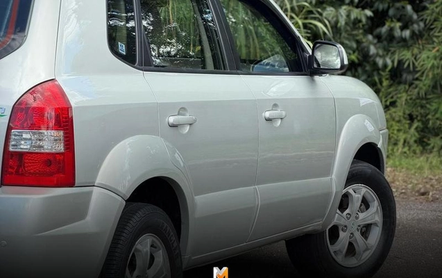 imagem-https://www.socarrao.com.br/sc-vehicle-images-prod/3647275/1789674021528-8444940_8_B_9b6c321c16.jpeg