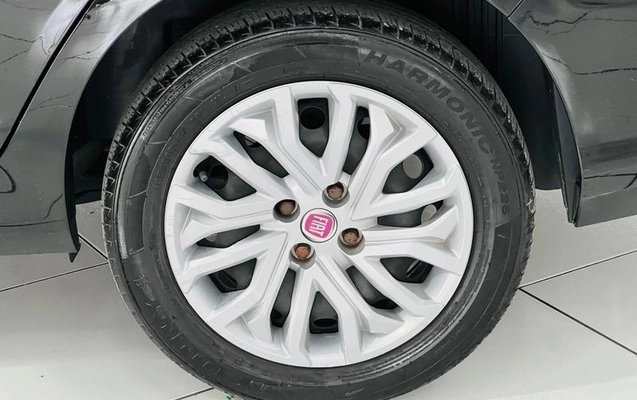 imagem-https://www.socarrao.com.br/sc-vehicle-images-prod/3647290/1789579789392-8451840_18_B_36297b0c59.jpeg