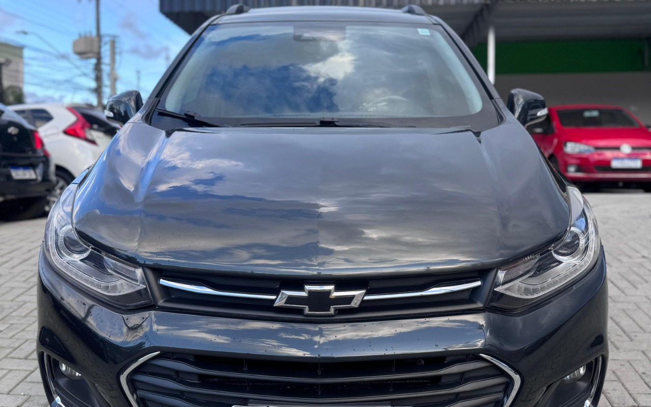 imagem-https://www.socarrao.com.br/sc-vehicle-images-prod/3647291/1788547651406-SU1HLTIwMjYwOTA0LVdBMDI3My5qcGc.jpg