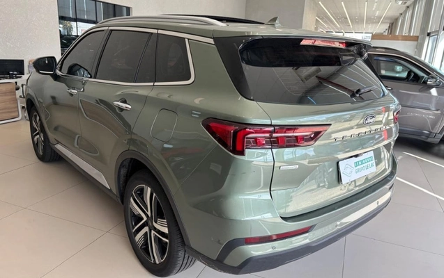 imagem-https://www.socarrao.com.br/sc-vehicle-images-prod/3647300/1789134169711-vehicle_image_1788886644_9ed7398509a84f75113c7064b5697044.jpeg