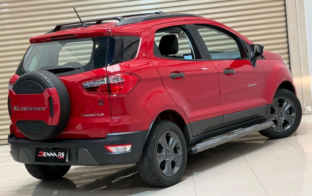 imagem-https://www.socarrao.com.br/sc-vehicle-images-prod/3647303/1788547816241-0IbFFtPsN4ZNHBKcafdkZ0fMe32mjXFG.jpg