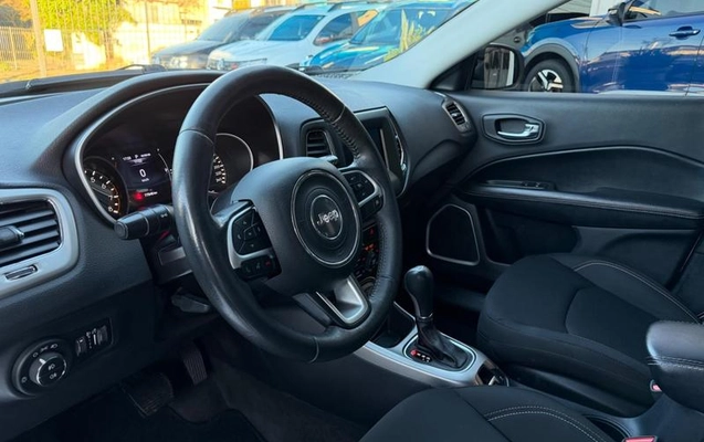 imagem-https://www.socarrao.com.br/sc-vehicle-images-prod/3647316/1789401529867-8434396_4_B_3c082ba06c.jpeg