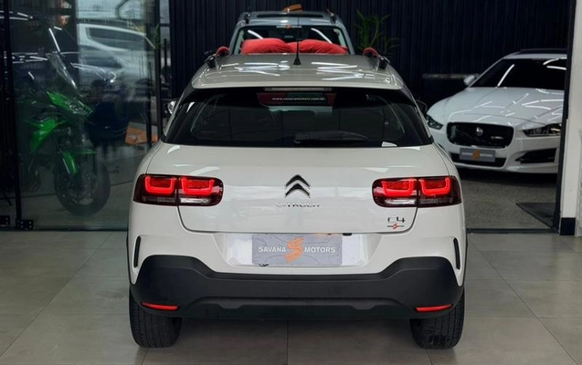 imagem-https://www.socarrao.com.br/sc-vehicle-images-prod/3647345/1788548095702-8451765_2_B_9bec8cbb0a.jpeg
