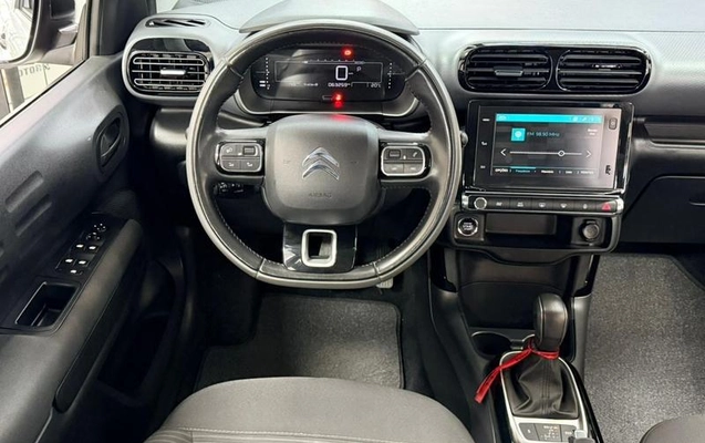 imagem-https://www.socarrao.com.br/sc-vehicle-images-prod/3647345/1788548095711-8451765_12_B_dc51a3f1e9.jpeg