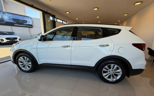 imagem-https://www.socarrao.com.br/sc-vehicle-images-prod/3647464/1788548305354-10_042710.jpg