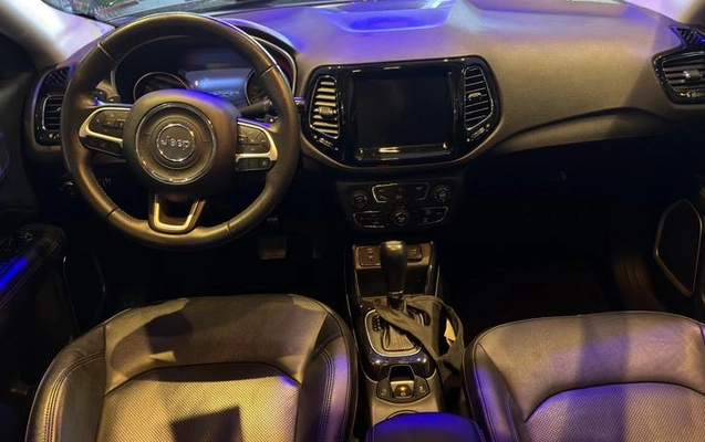 imagem-https://www.socarrao.com.br/sc-vehicle-images-prod/3647483/1789494067771-8445680_7_B_0af8ebf120.jpeg