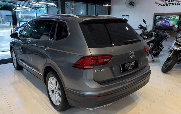 imagem-https://www.socarrao.com.br/sc-vehicle-images-prod/3647485/1789161451950-8451555_16_B_6ea36cabc8.png