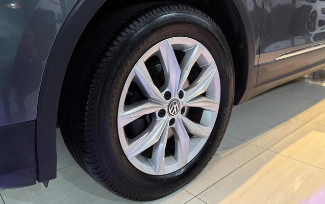 imagem-https://www.socarrao.com.br/sc-vehicle-images-prod/3647485/1789161451951-8451555_4_B_89d2d8ac1d.jpeg