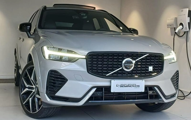 imagem-https://www.socarrao.com.br/sc-vehicle-images-prod/3647508/1788548358770-8393200_13_B_e263d8fd22.jpeg
