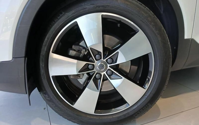 imagem-https://www.socarrao.com.br/sc-vehicle-images-prod/3647510/1788548360323-8412344_10_B_7159367a5a.jpeg