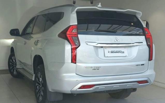 imagem-https://www.socarrao.com.br/sc-vehicle-images-prod/3647515/1788548362290-8424108_9_B_8619b45364.jpeg