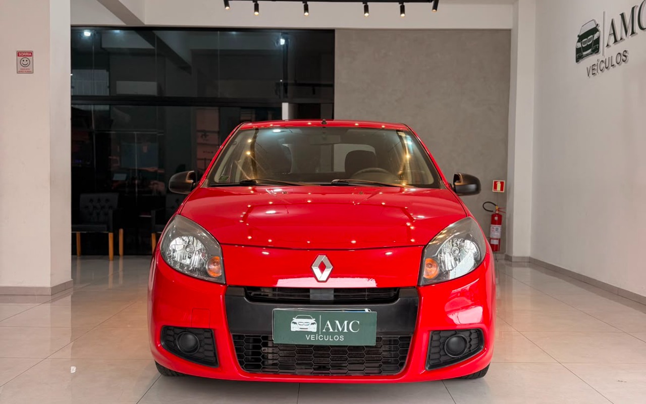 imagem-https://www.socarrao.com.br/sc-vehicle-images-prod/3647633/1788548740147-V2hhdHNBcHAgSW1hZ2UgMjAyNi0wOC0xNyBhdCAxNS4zNS40NiAoMSkuanBlZw.jpeg