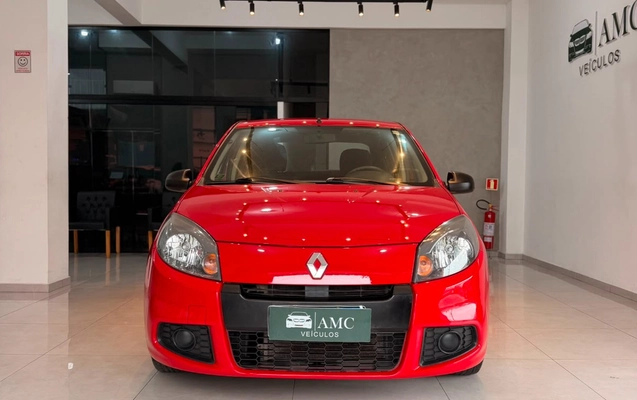 imagem-https://www.socarrao.com.br/sc-vehicle-images-prod/3647633/1788548740147-V2hhdHNBcHAgSW1hZ2UgMjAyNi0wOC0xNyBhdCAxNS4zNS40NiAoMSkuanBlZw.jpeg
