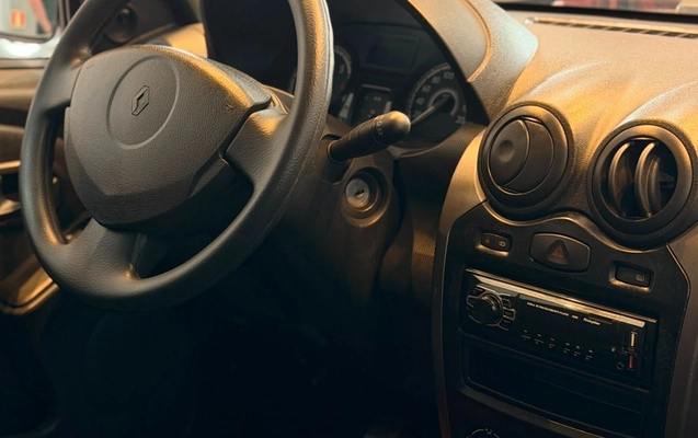imagem-https://www.socarrao.com.br/sc-vehicle-images-prod/3647633/1788548741093-V2hhdHNBcHAgSW1hZ2UgMjAyNi0wOC0xNyBhdCAxNS4zNS41MSAoMikuanBlZw.jpeg