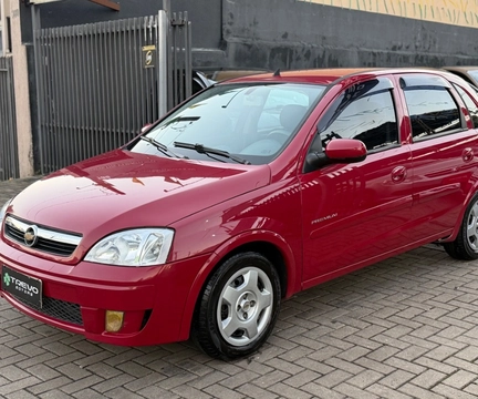 Chevrolet Corsa 2010 Vermelho — foto 1 de 3