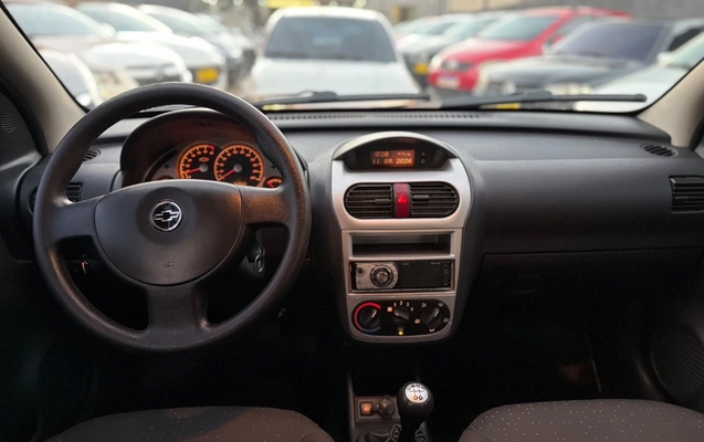 imagem-https://www.socarrao.com.br/sc-vehicle-images-prod/3647640/1788548829053-SU1HXzEzMjkuanBlZw.jpeg