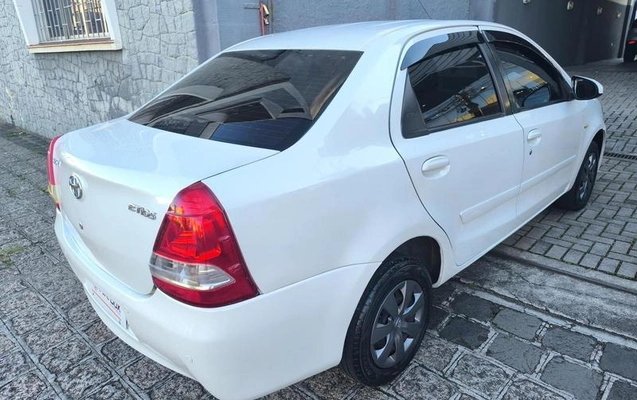 imagem-https://www.socarrao.com.br/sc-vehicle-images-prod/3647641/1788550102955-8451860_12_B_b875c26b2c.jpeg