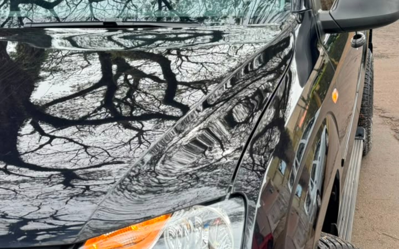 imagem-https://www.socarrao.com.br/sc-vehicle-images-prod/3647648/1790882262869-RnJlbnRlIGZhcm9sIDAyLmpwZw.jpg