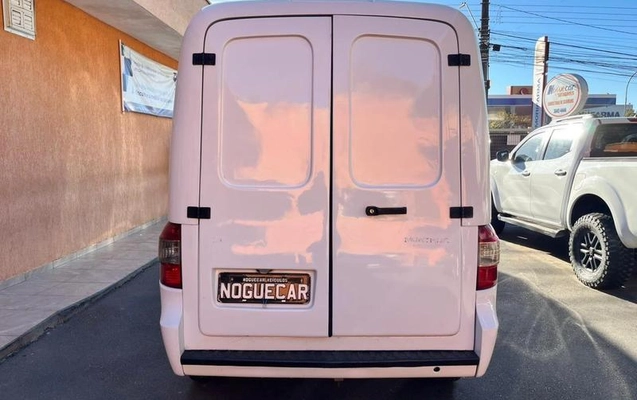 imagem-https://www.socarrao.com.br/sc-vehicle-images-prod/3647652/1788549393185-8452091_10_B_b211f48240.jpeg