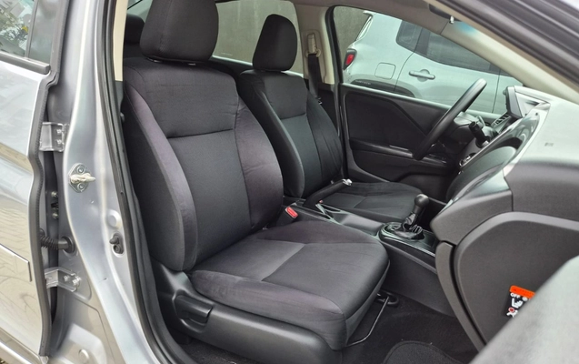 imagem-https://www.socarrao.com.br/sc-vehicle-images-prod/3647655/1788549019750-V2hhdHNBcHAgSW1hZ2UgMjAyNi0wOS0wNCBhdCAxNS40Mi40MSAoMSkuanBlZw.jpeg